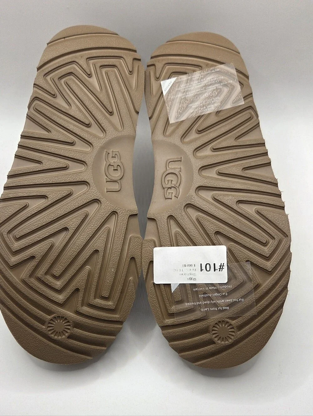 UGG Ultra Mini Classic Slip-On Bootie Kids Size 3 Chestnut